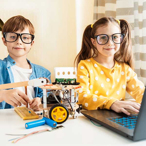 summer-saturday-weekend-camp-kids-engineering-orangecounty